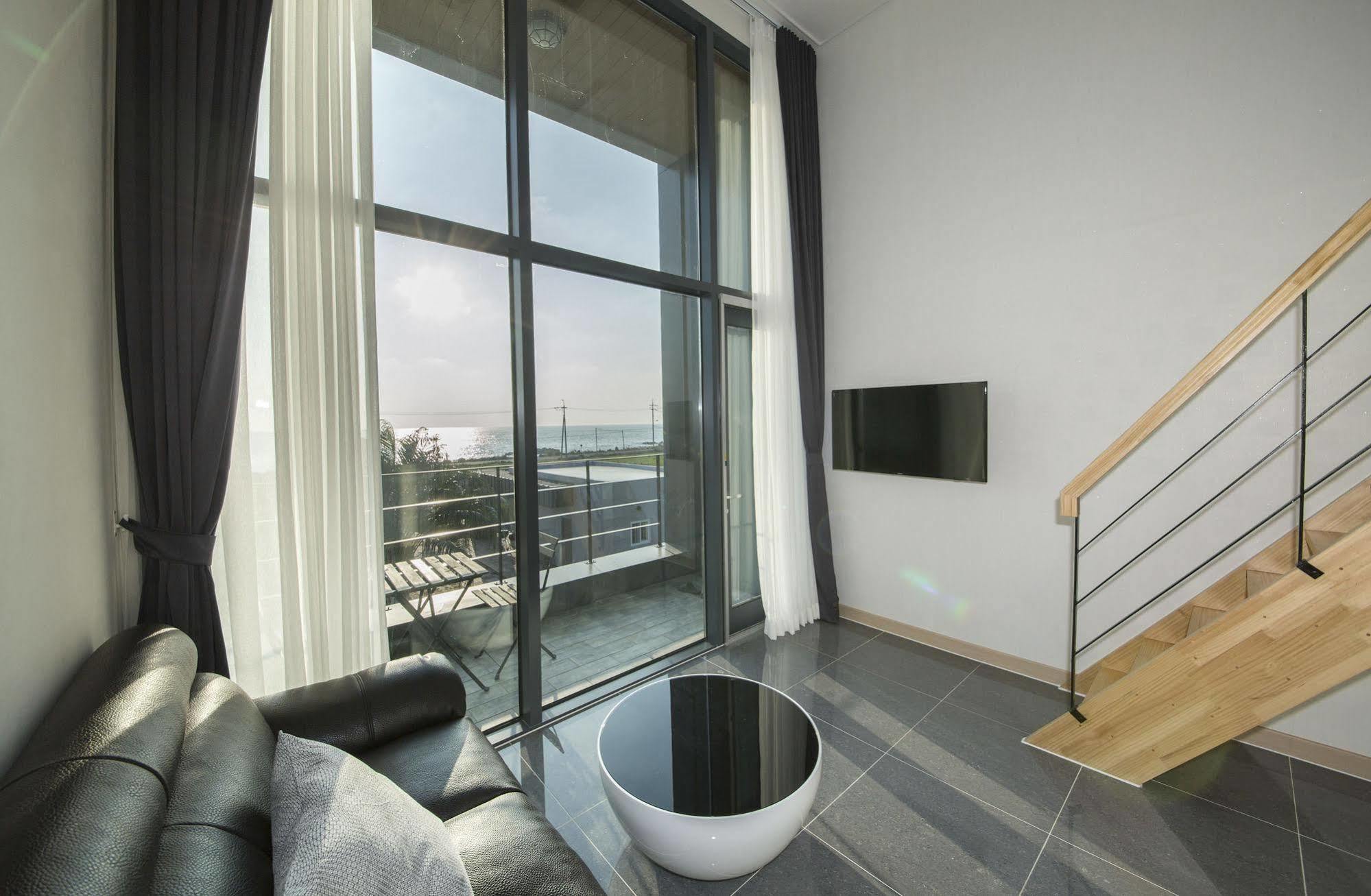 J Raum Resort Seogwipo Luaran gambar