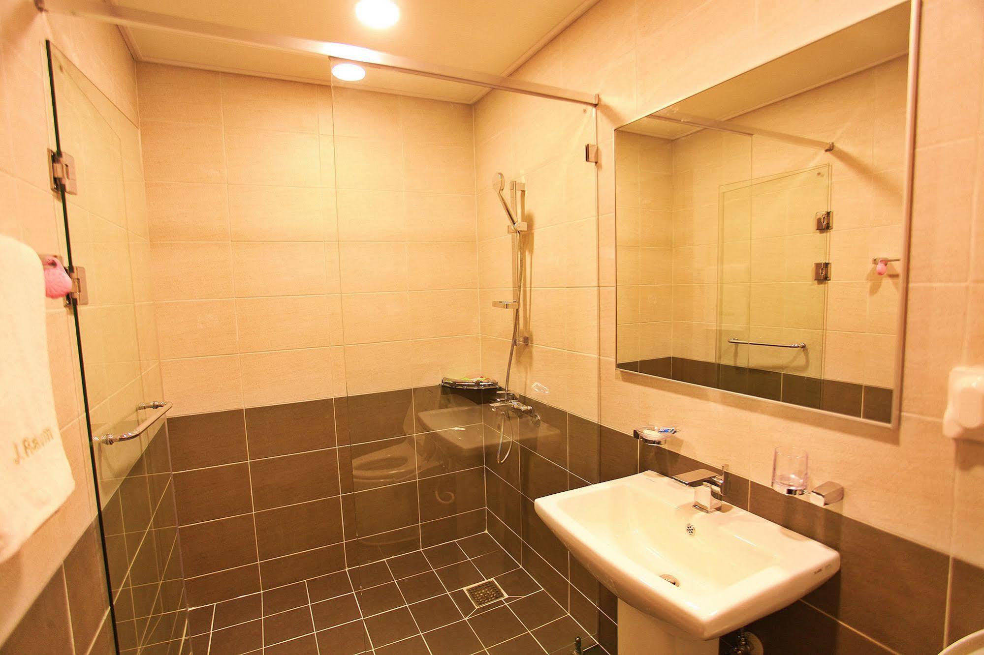 J Raum Resort Seogwipo Luaran gambar