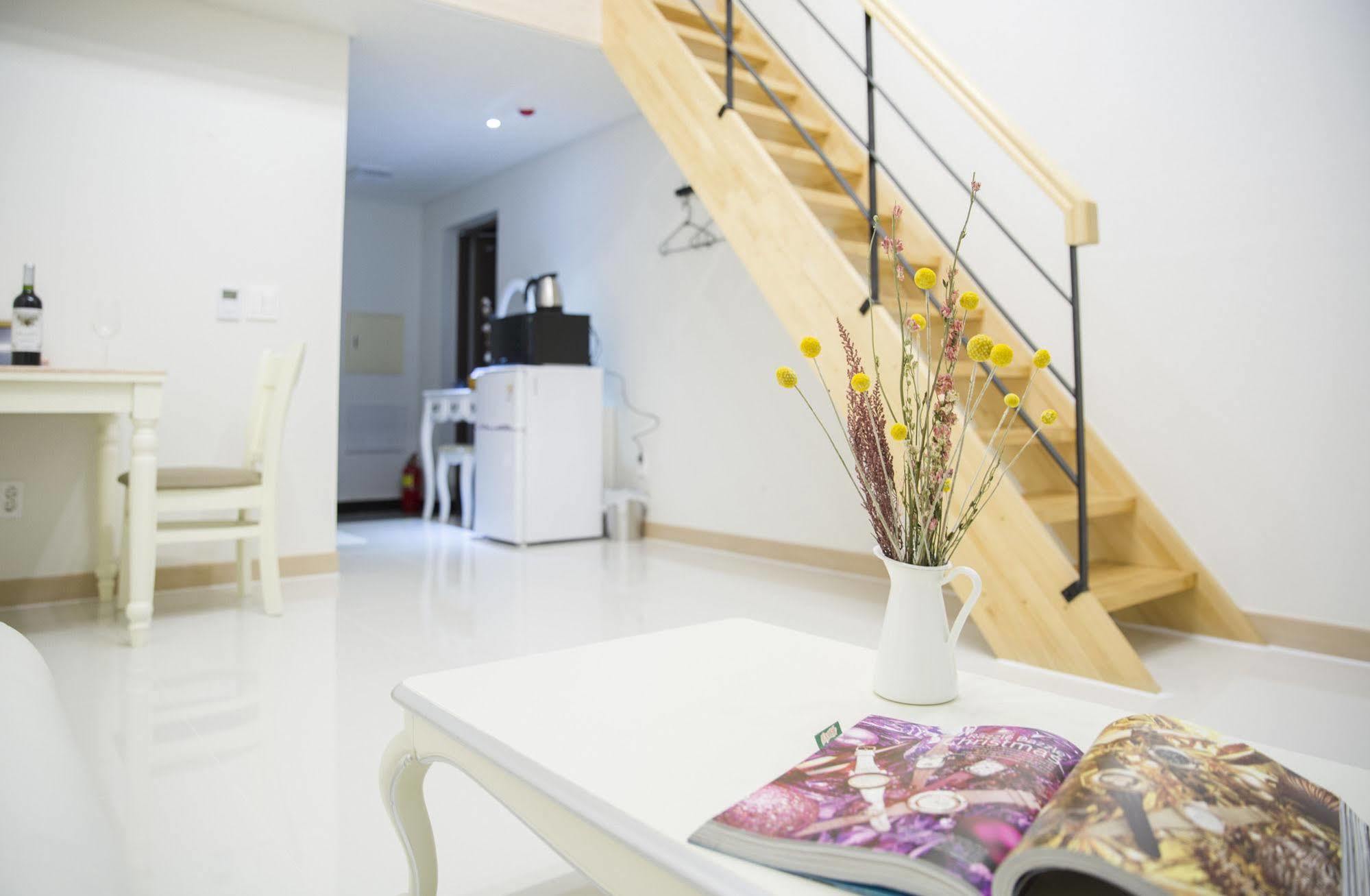 J Raum Resort Seogwipo Luaran gambar